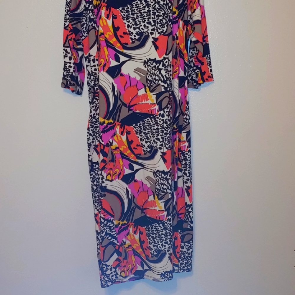Plus size dresses FTF SIZE 2X ANIMAL PRINT GREEN,ORANGE, PINK